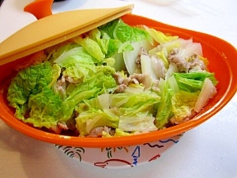 シリコンスチーマーで簡単☆白菜と豚の蒸し物